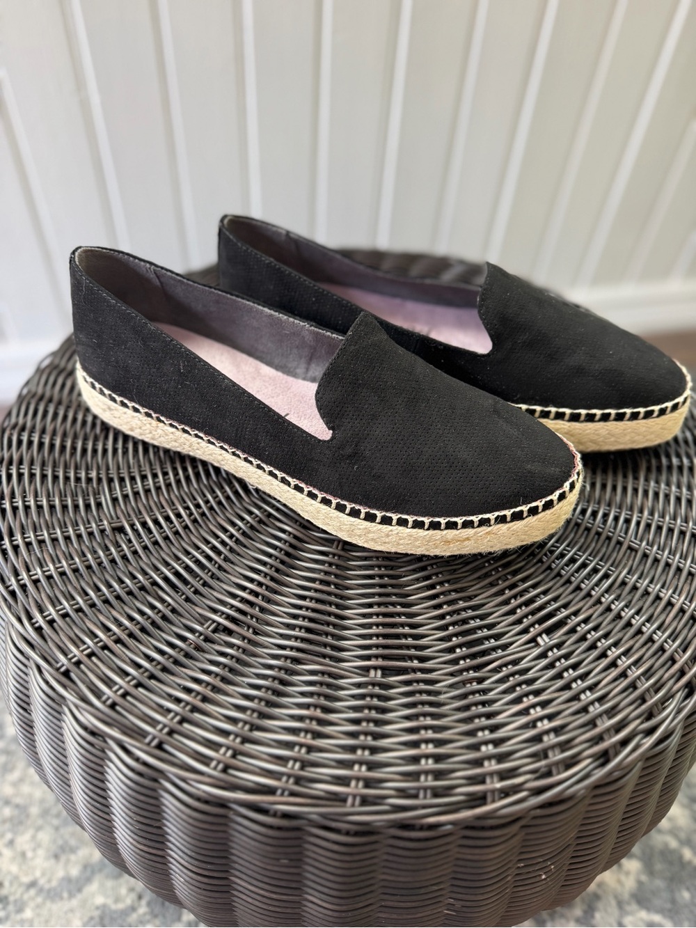 NWOT- Dr. Scholl's FIND ME Black Canvas Espadrille Slip-Ons